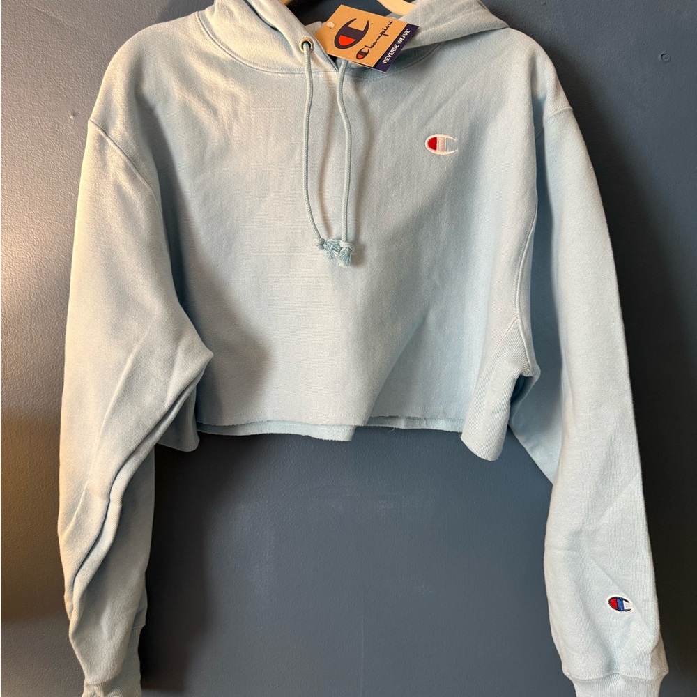 NWT Champion Sky Blue Cropped Sweatshirt Hoodie